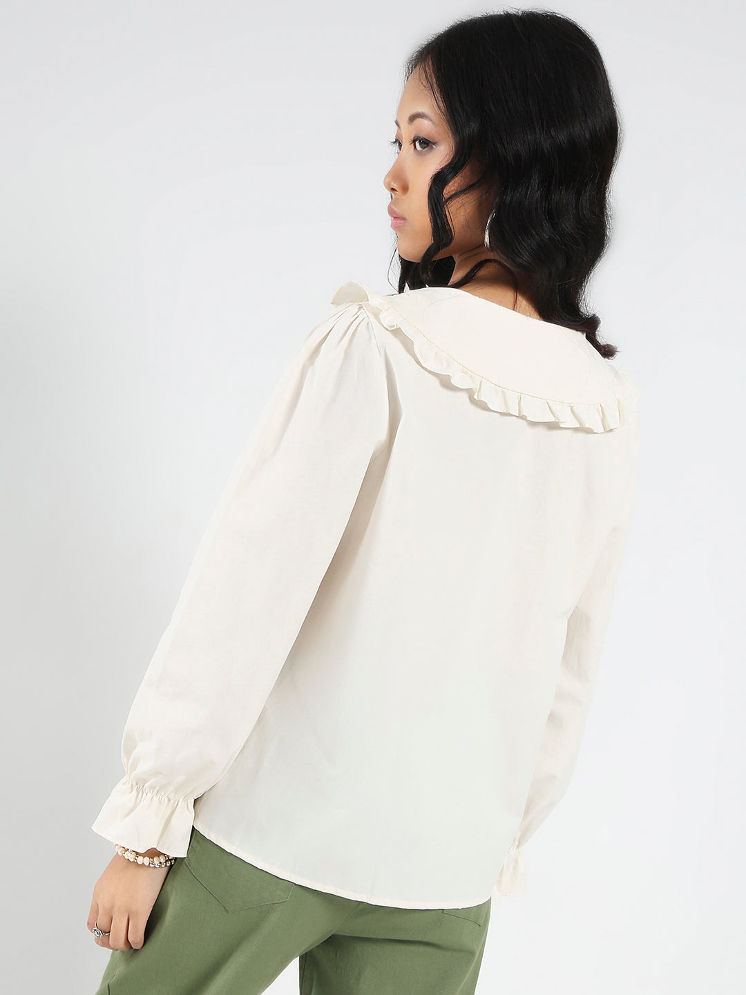 Offwhite Embriodered Peter Pan Collar OverSize Shirt with Floral Lace