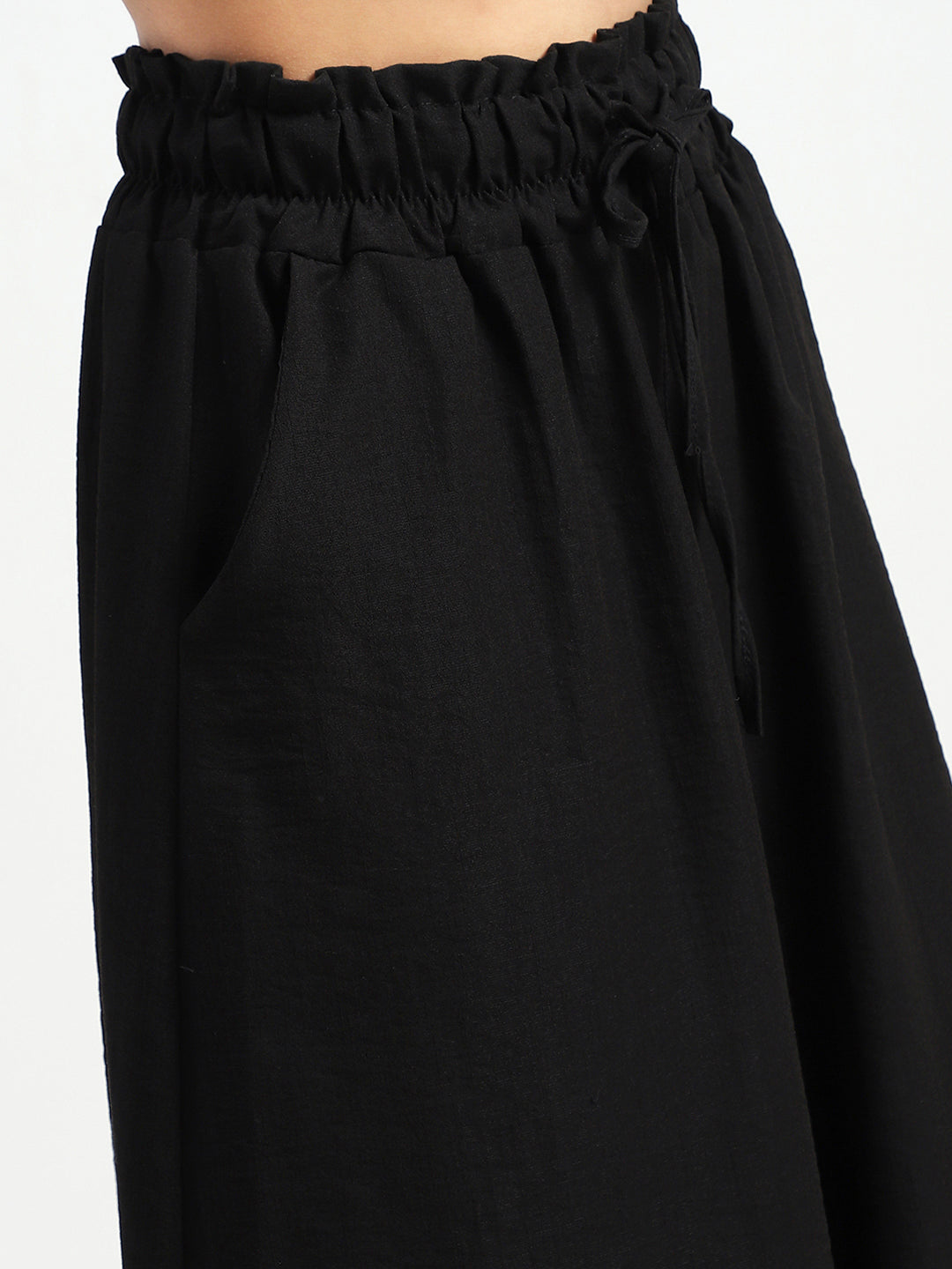 Black Cotton Nylon Wide-Leg High-Waist Capris