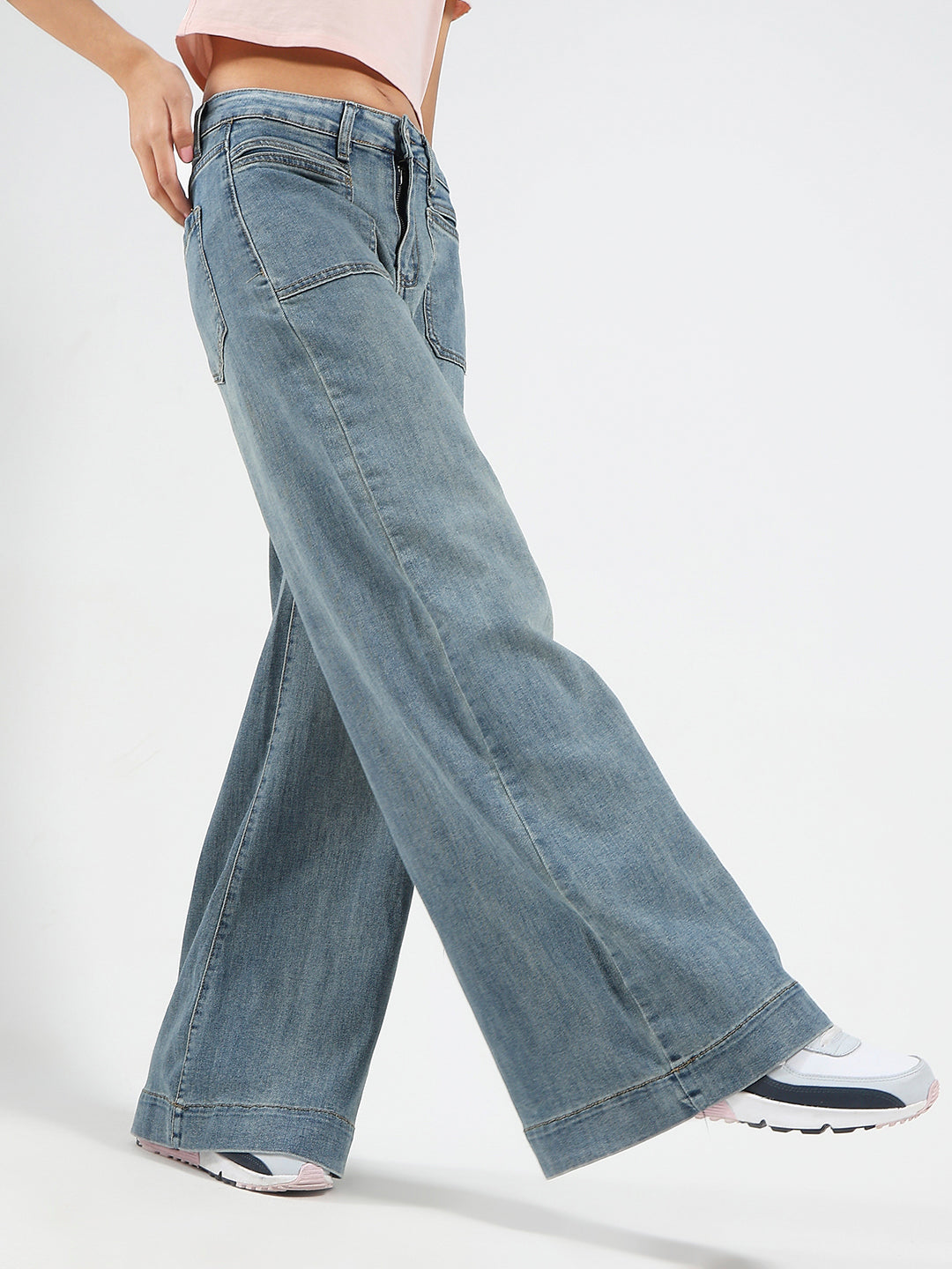 Front Pocket Wide Leg Jeans