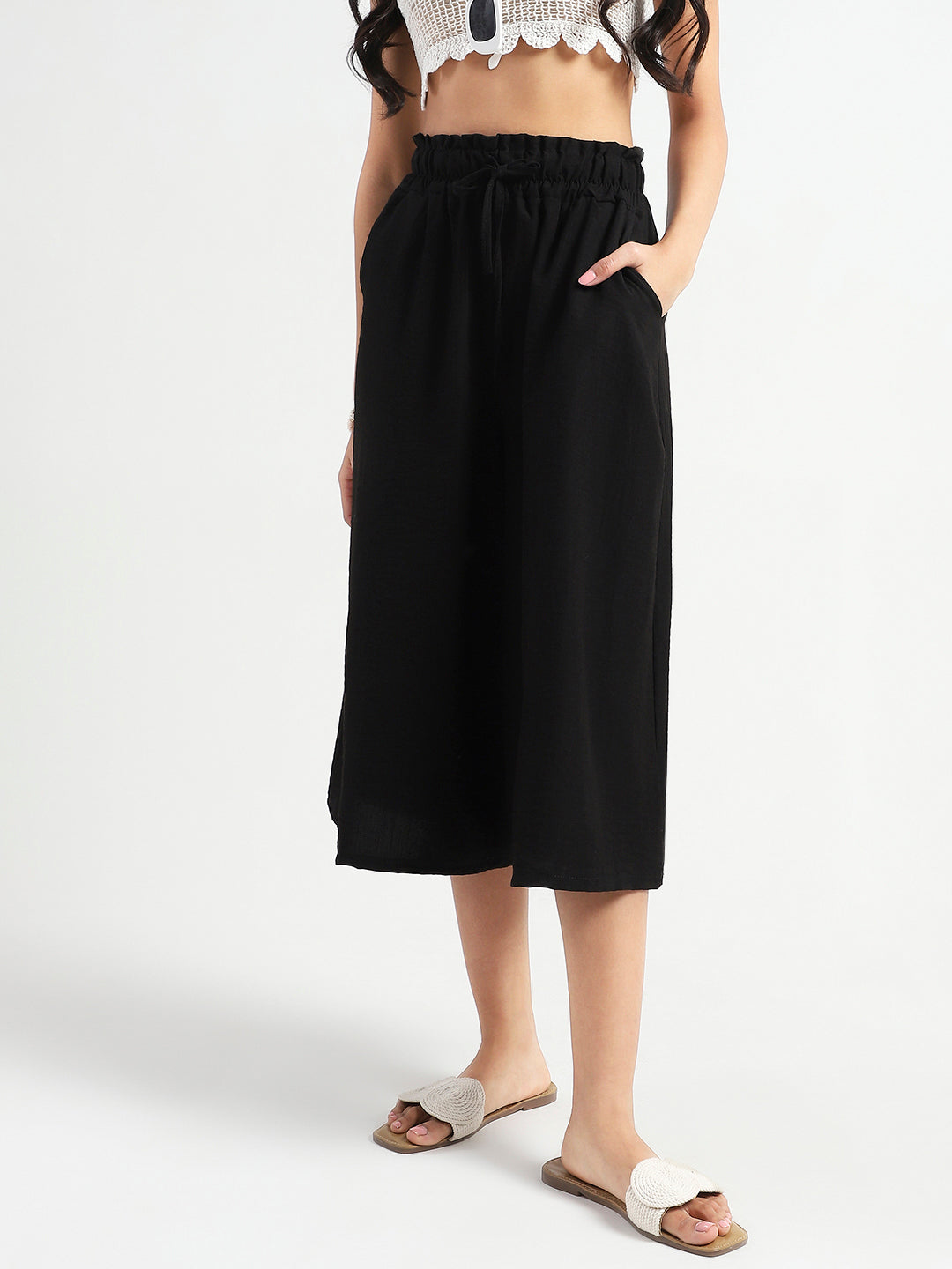 Black Cotton Nylon Wide-Leg High-Waist Capris