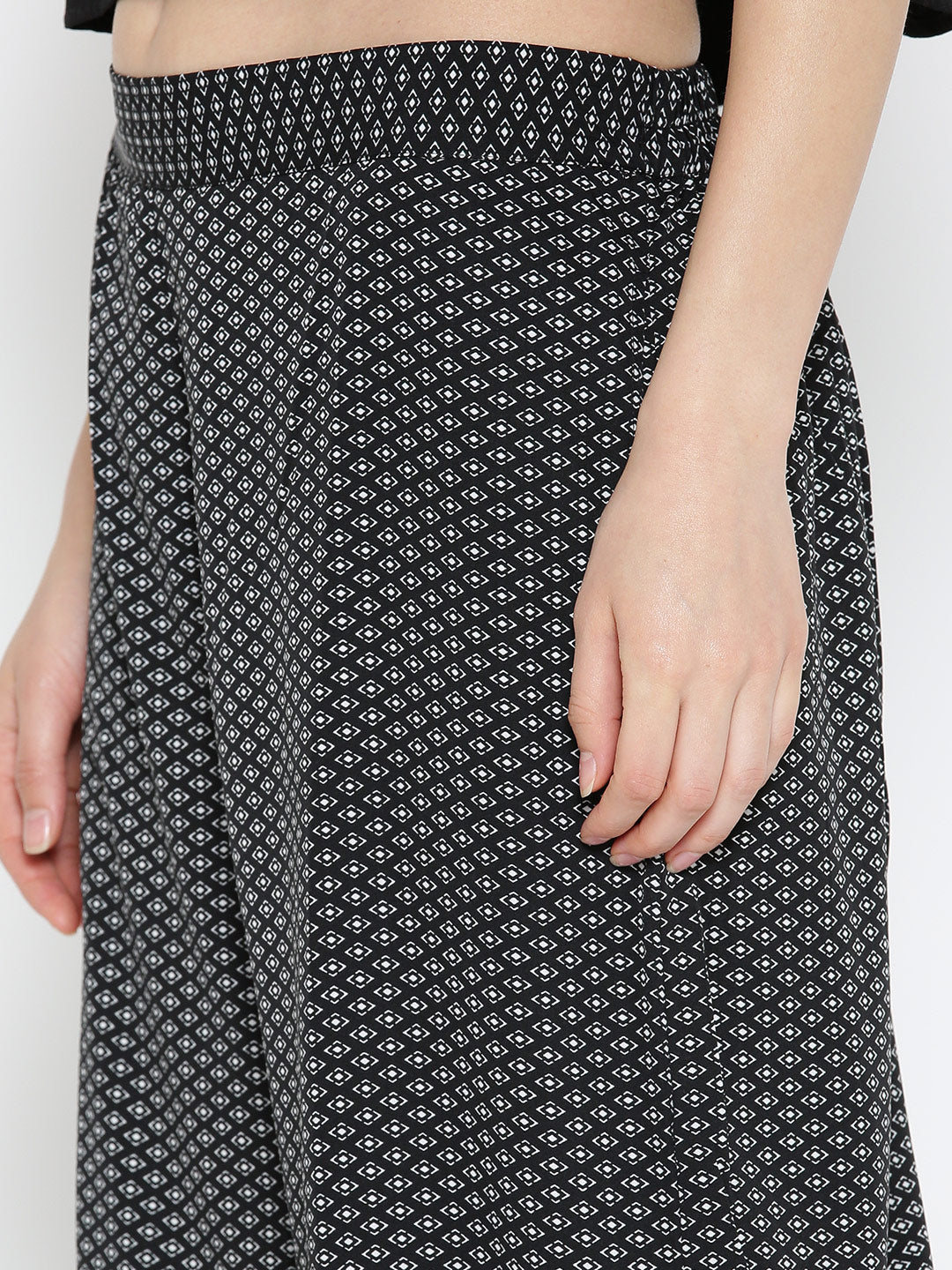 Black Flared Printed Palazzos