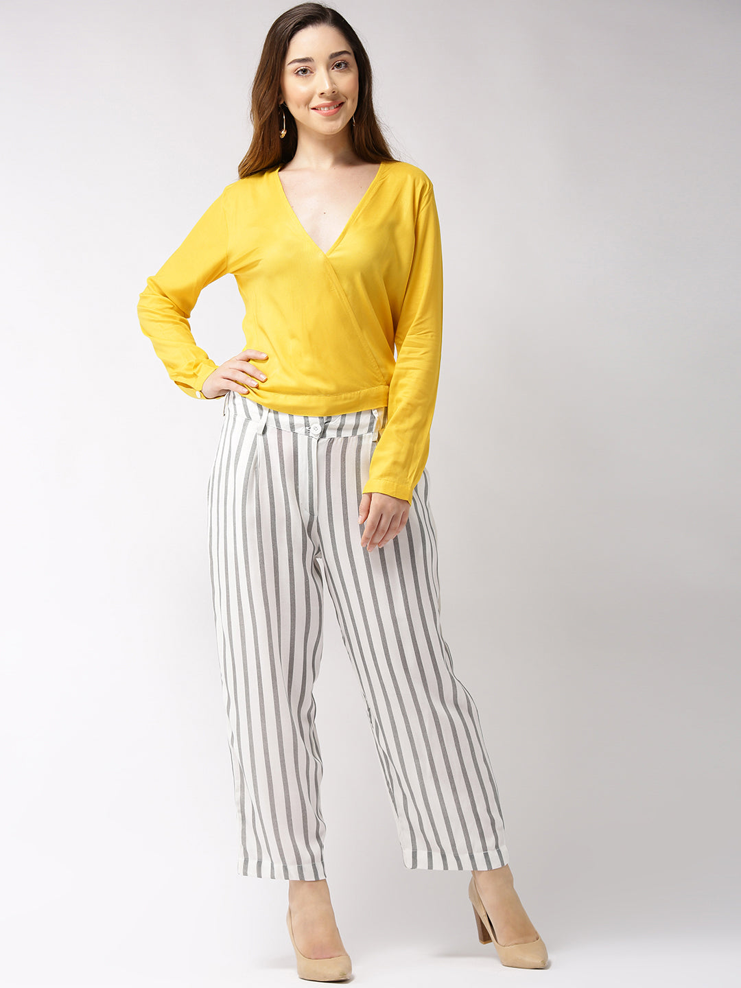 Yellow Sold Front Tie-up Top