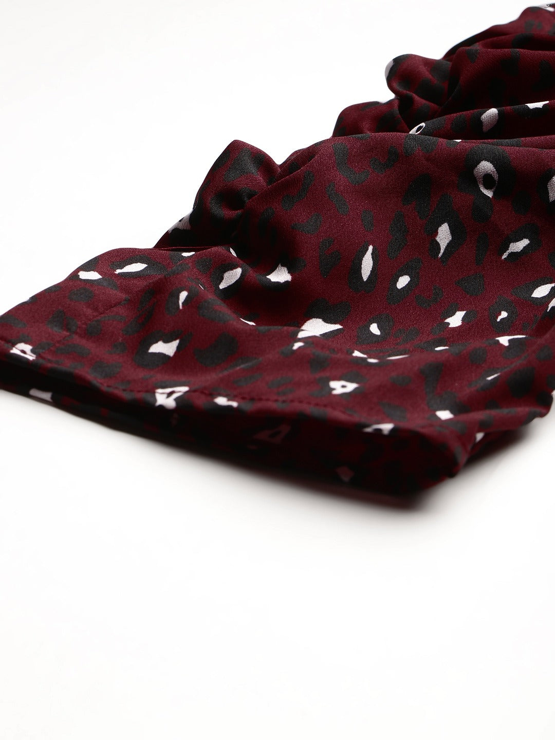Burgundy & White Printed Ruched Sleeve Top