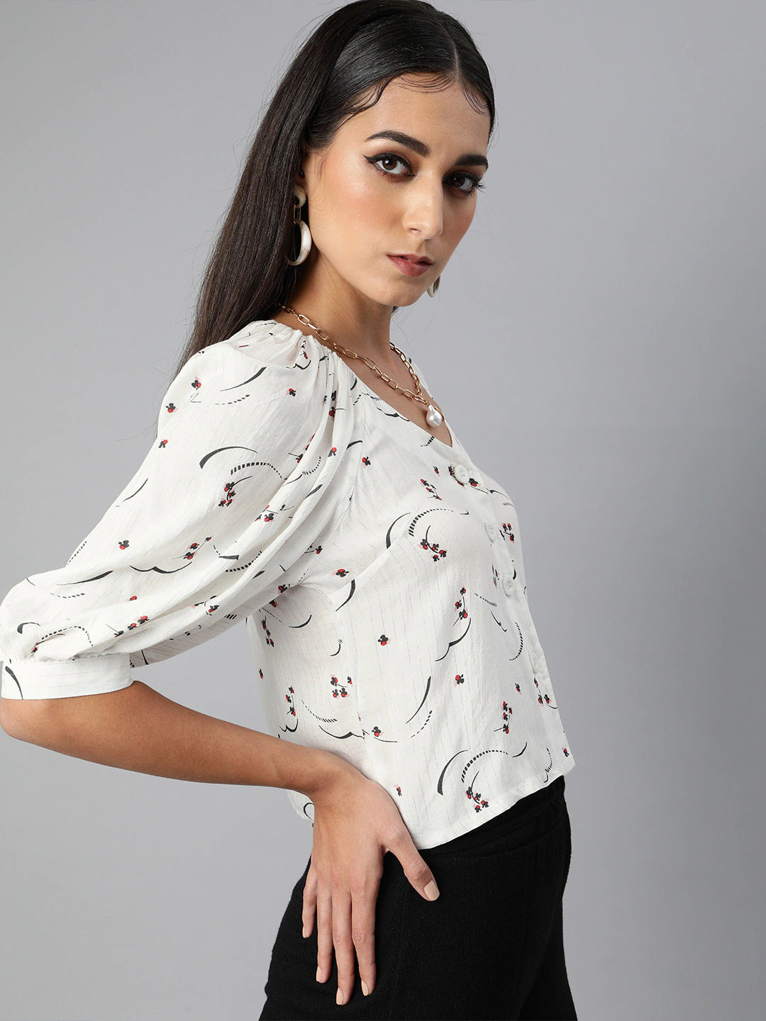 Volume sleeve front open top