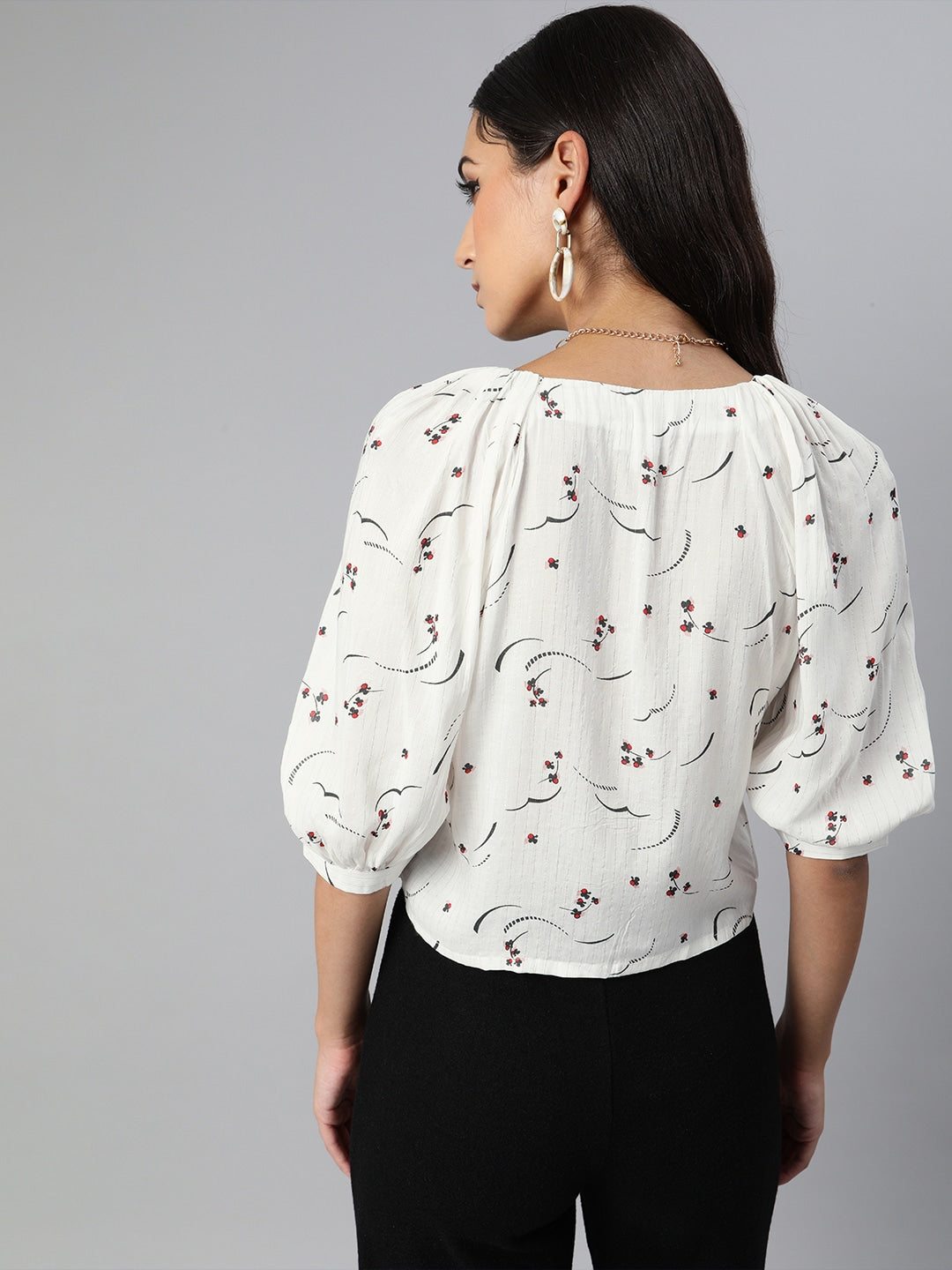 Volume sleeve front open top