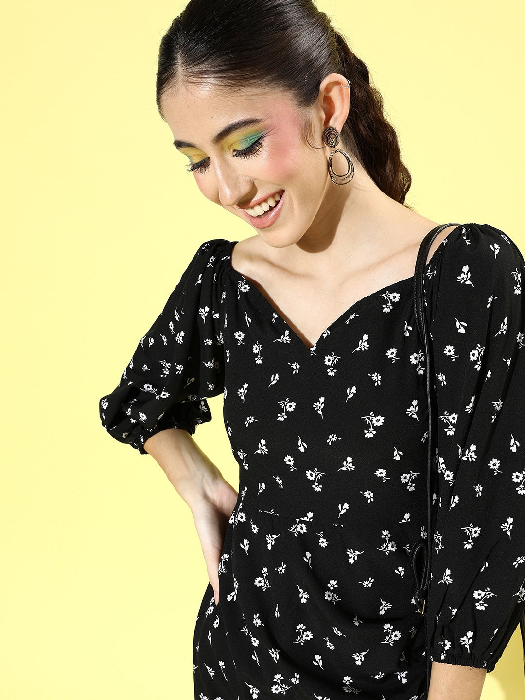 Tulip dress with sweetheart necline