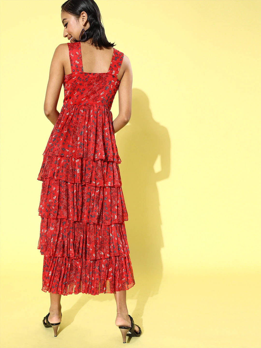 Fit & flare tie up back dress