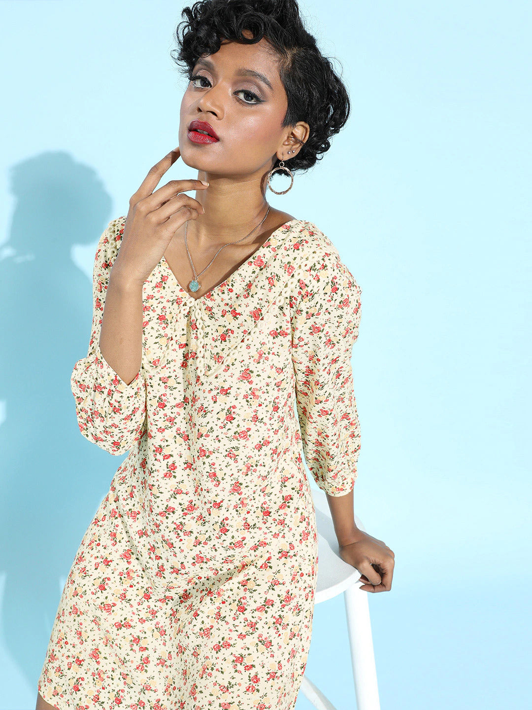 Keyboard collar dress