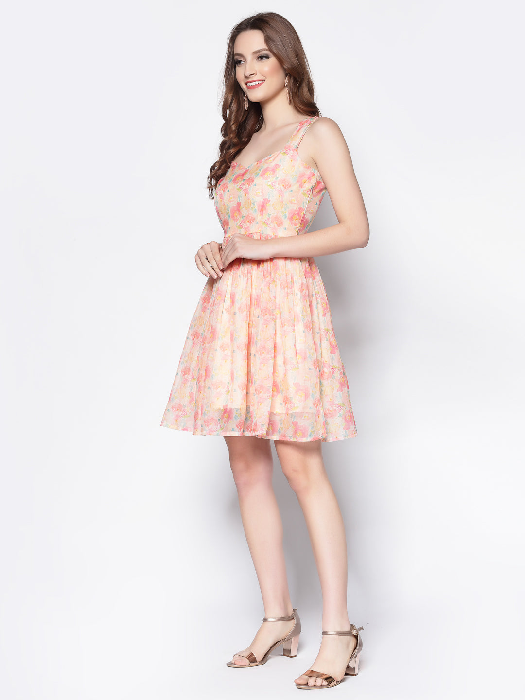 Sweatheart neckline dress