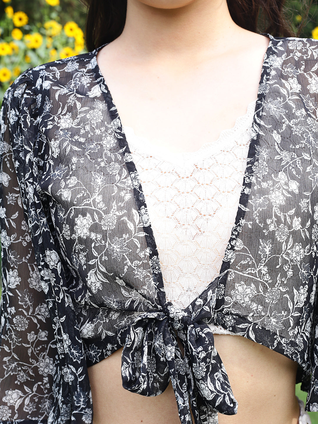 Black Floral Mini Cord