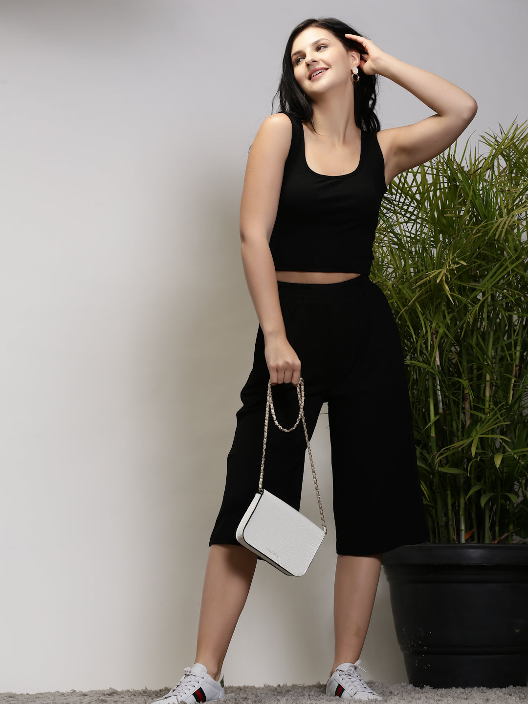 Fit Slip-On Capris