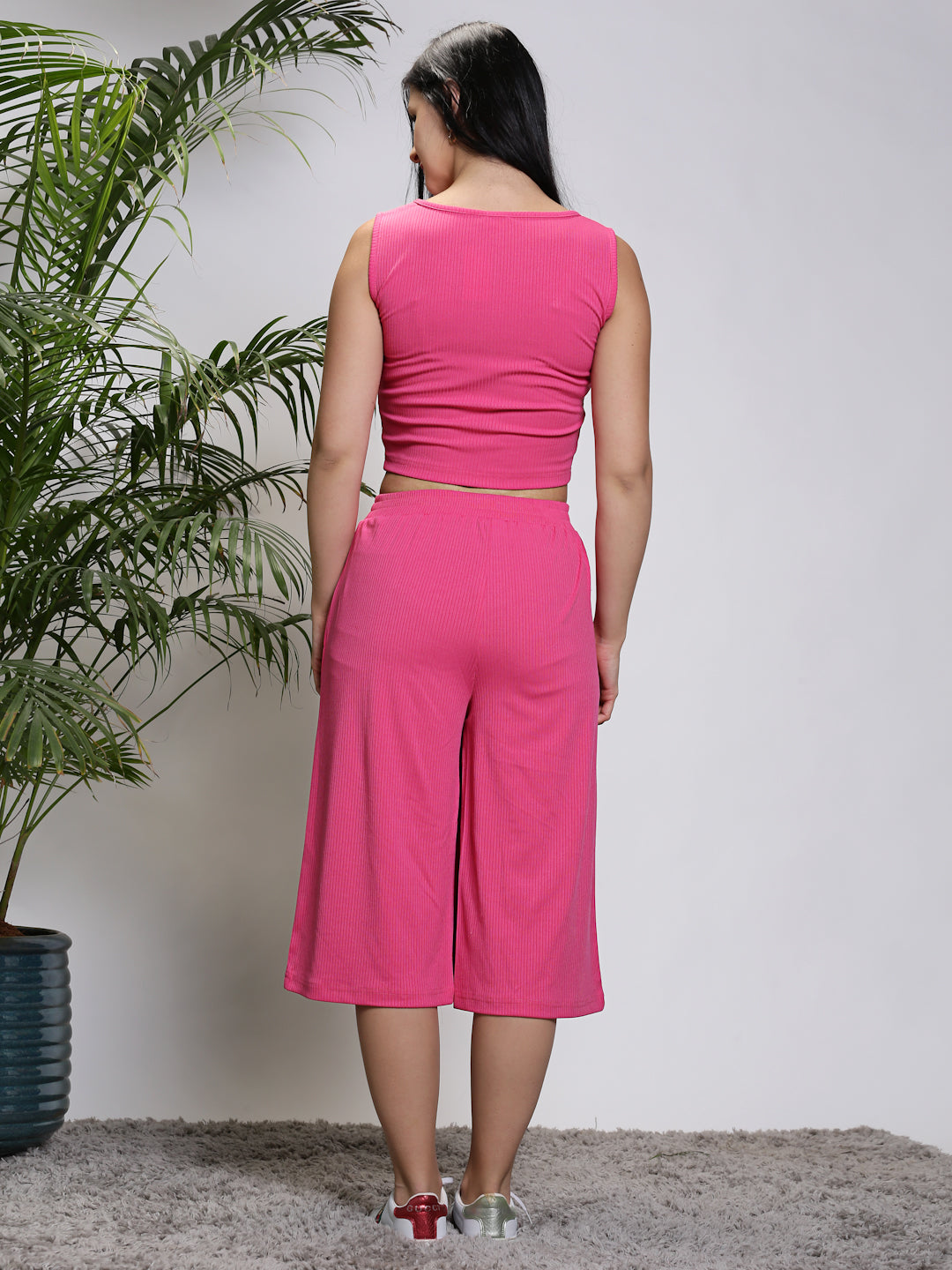 Slip-On Capris
