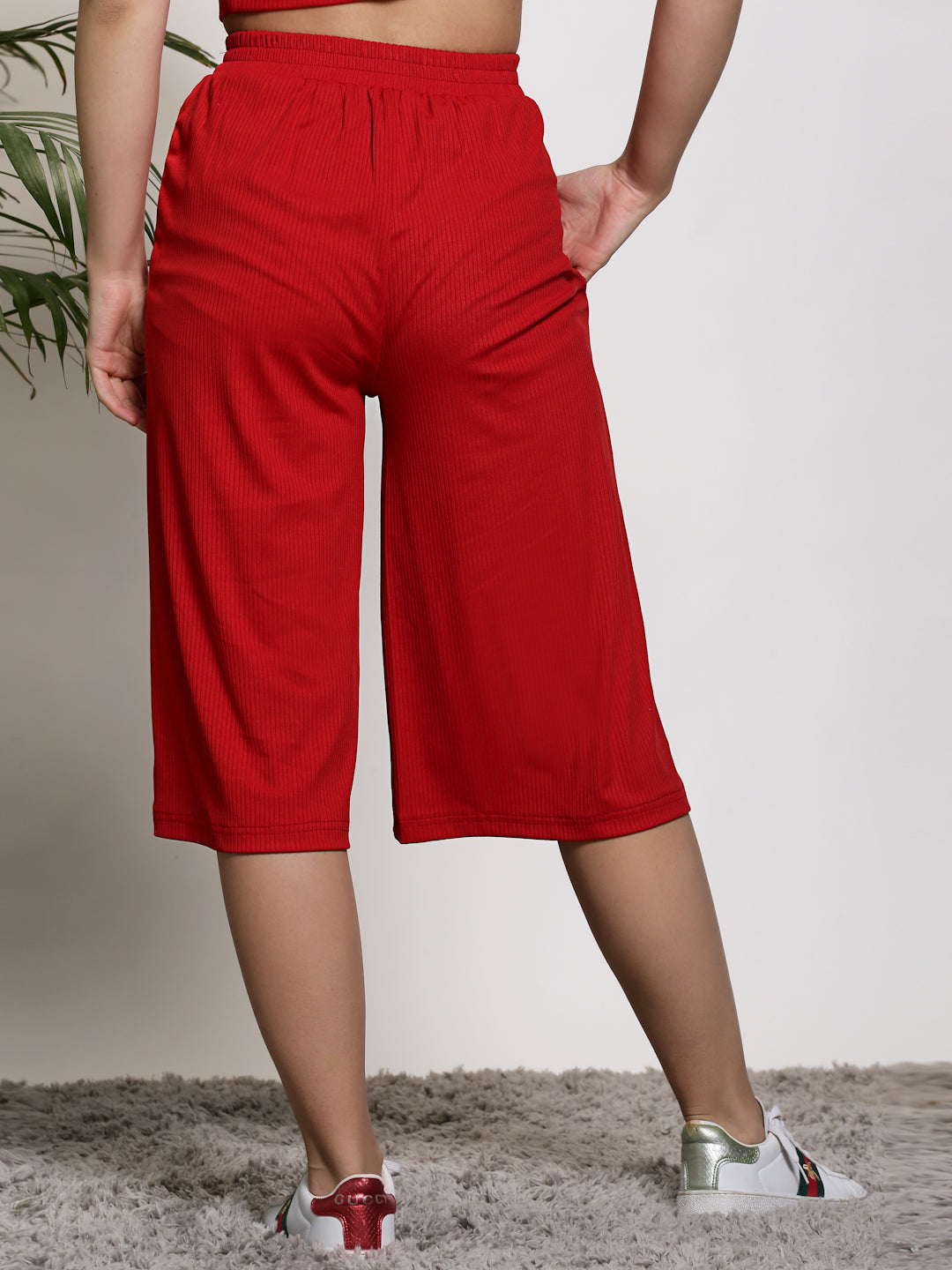 Fit Slip-On Capri