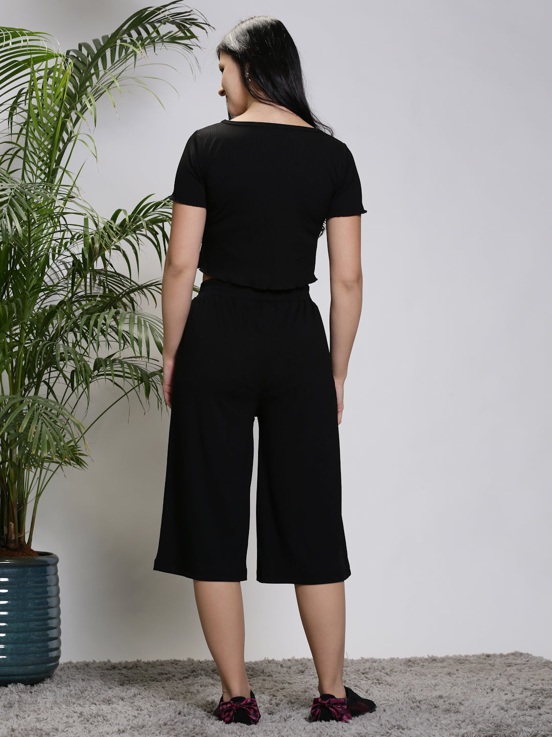 Black Top Capri Cord-Set