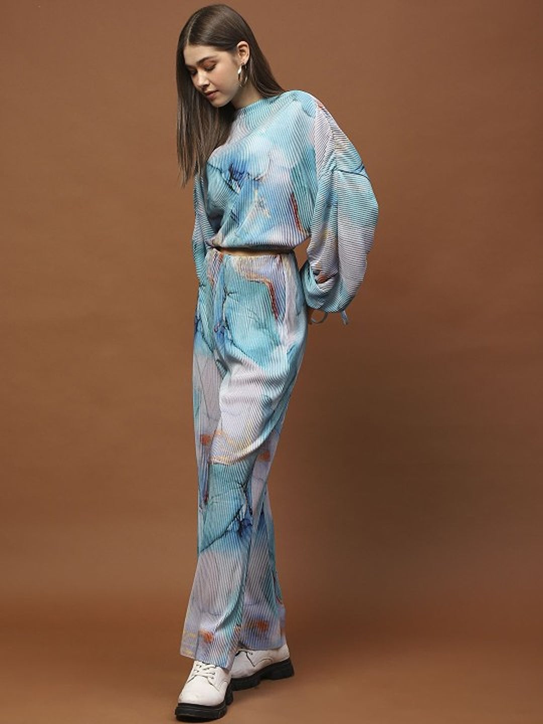 Pleated Sera Runway Set