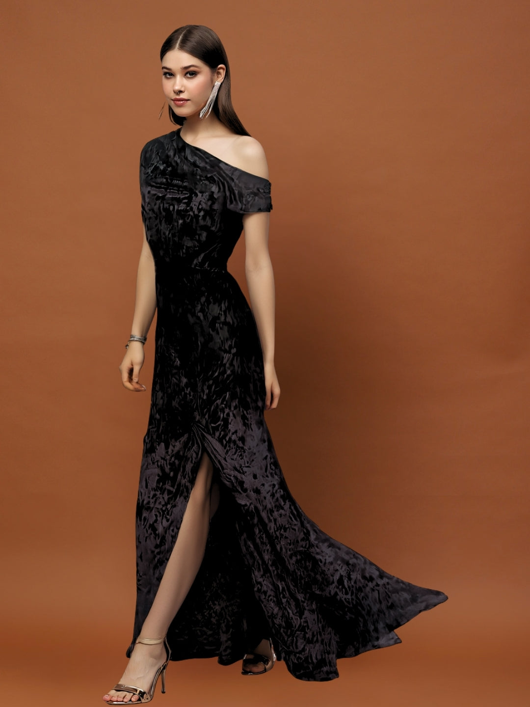 Black Velvet One Shoulder Maxi Dress – Elegant Party Wear Evening Gown with Slit