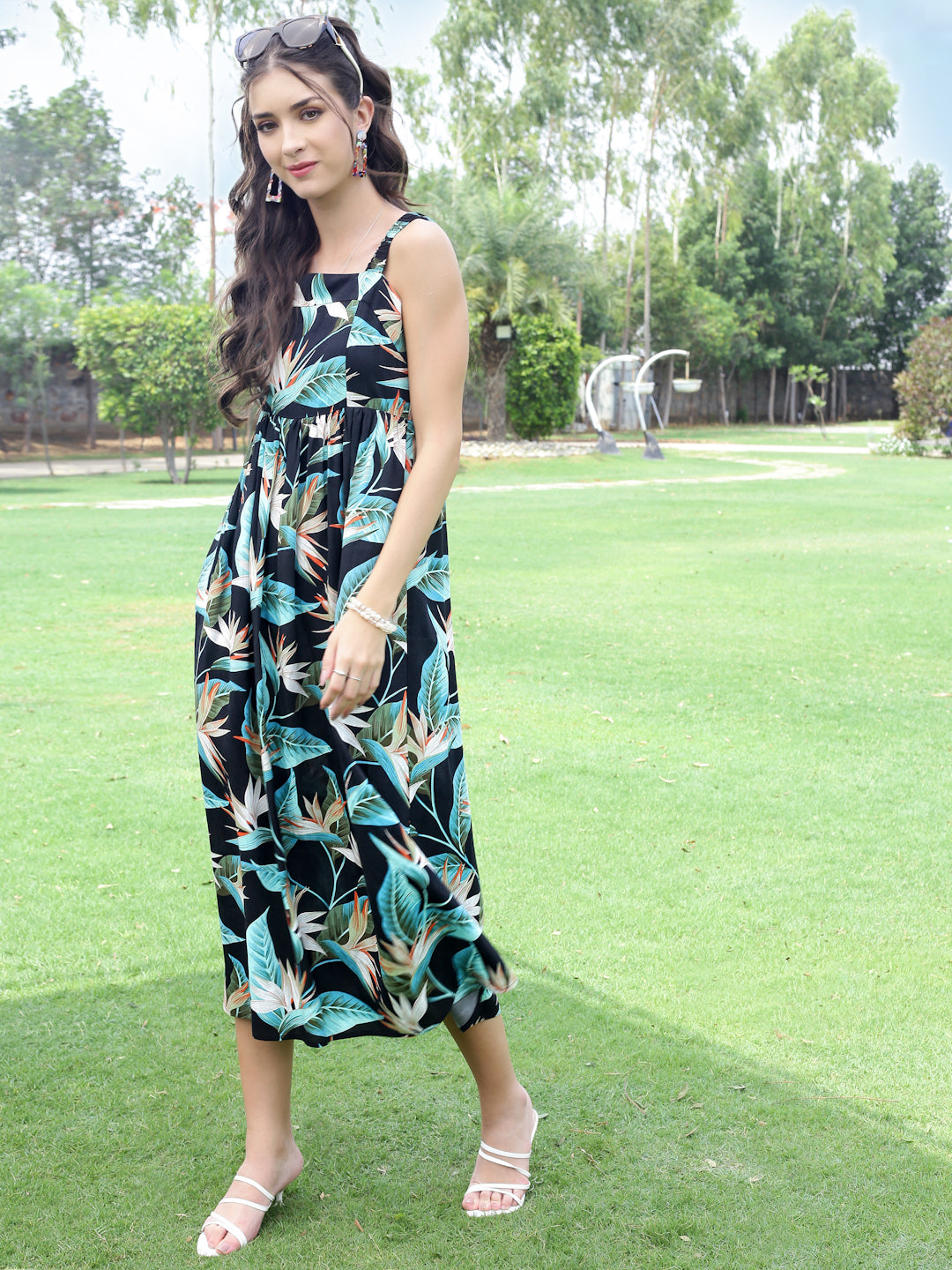 Premium Viscose fit & flare Midi Dress