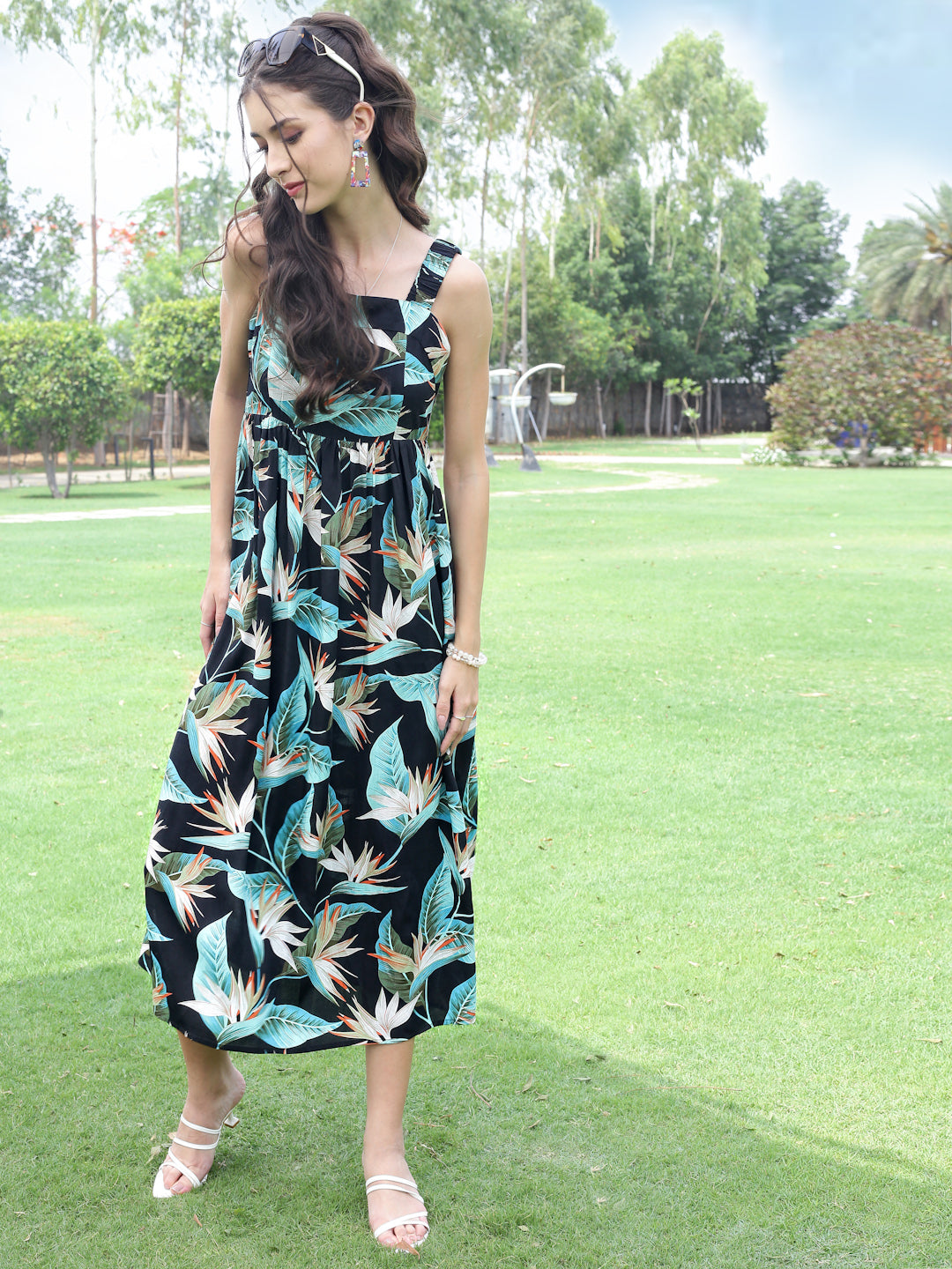 Premium Viscose fit & flare Midi Dress