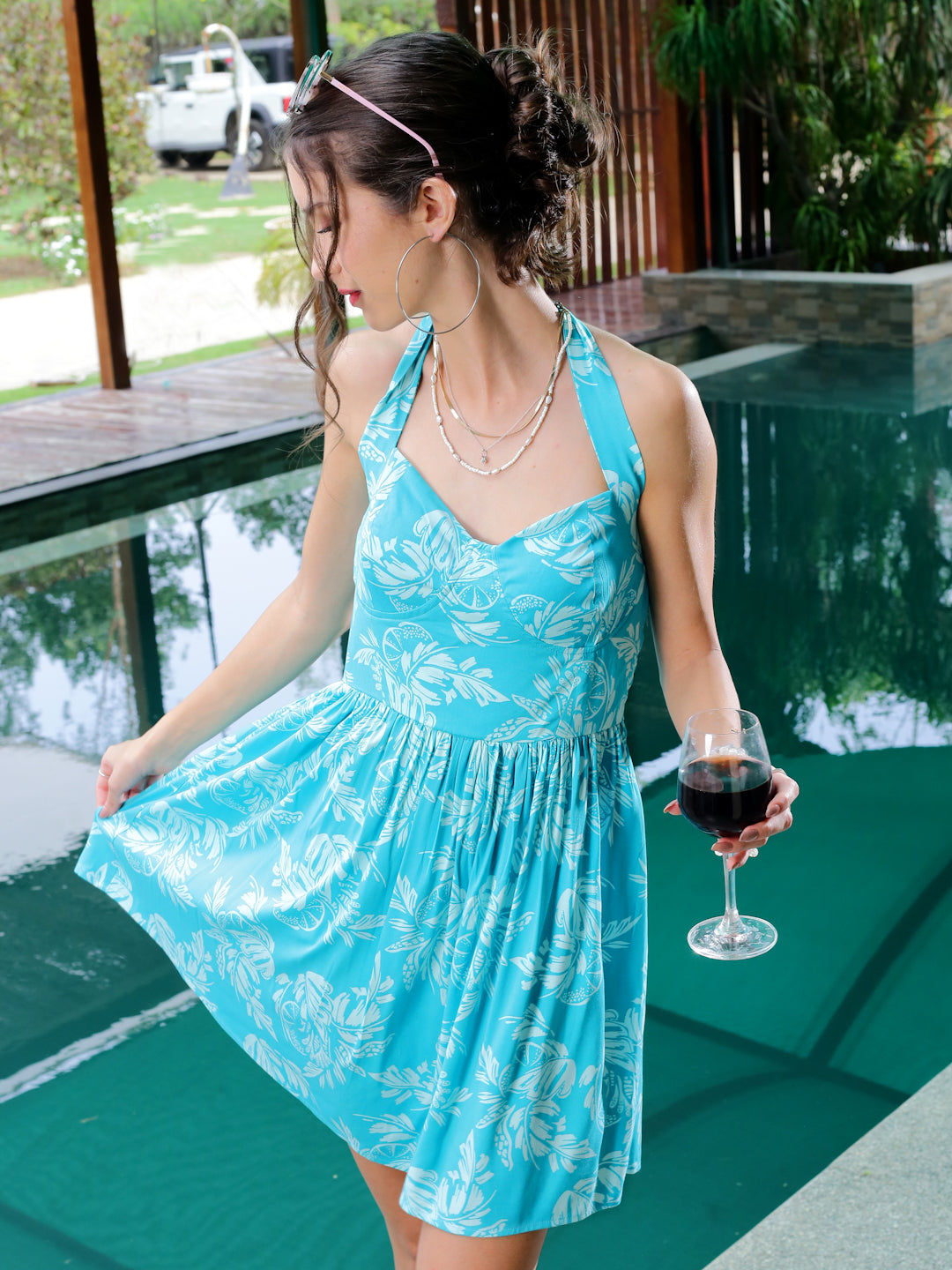 Streachable viscose halter mini dress