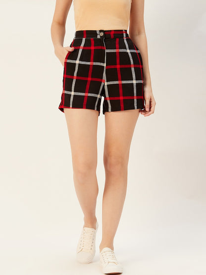 Mid rise regular shorts