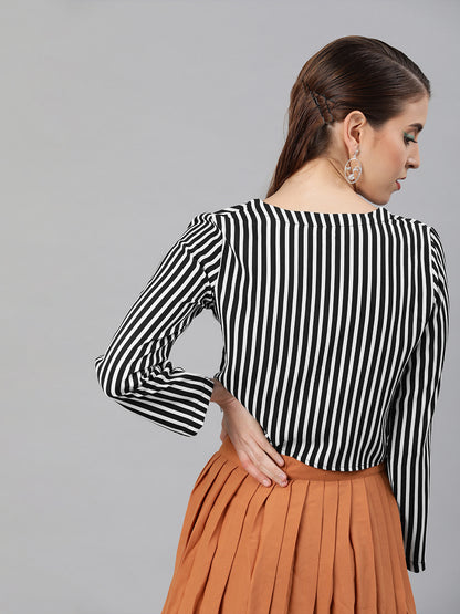 Front Knot Crop Top