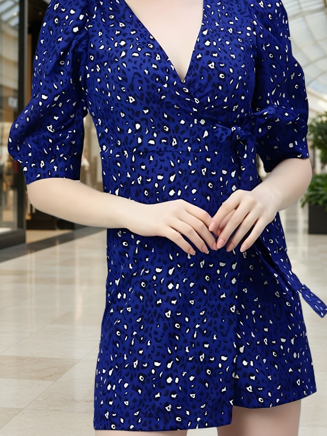 Sera Womens Tie Knot Dress