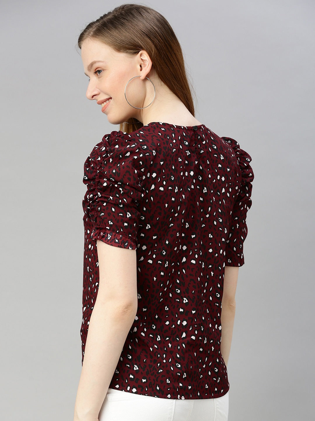 Burgundy & White Printed Ruched Sleeve Top