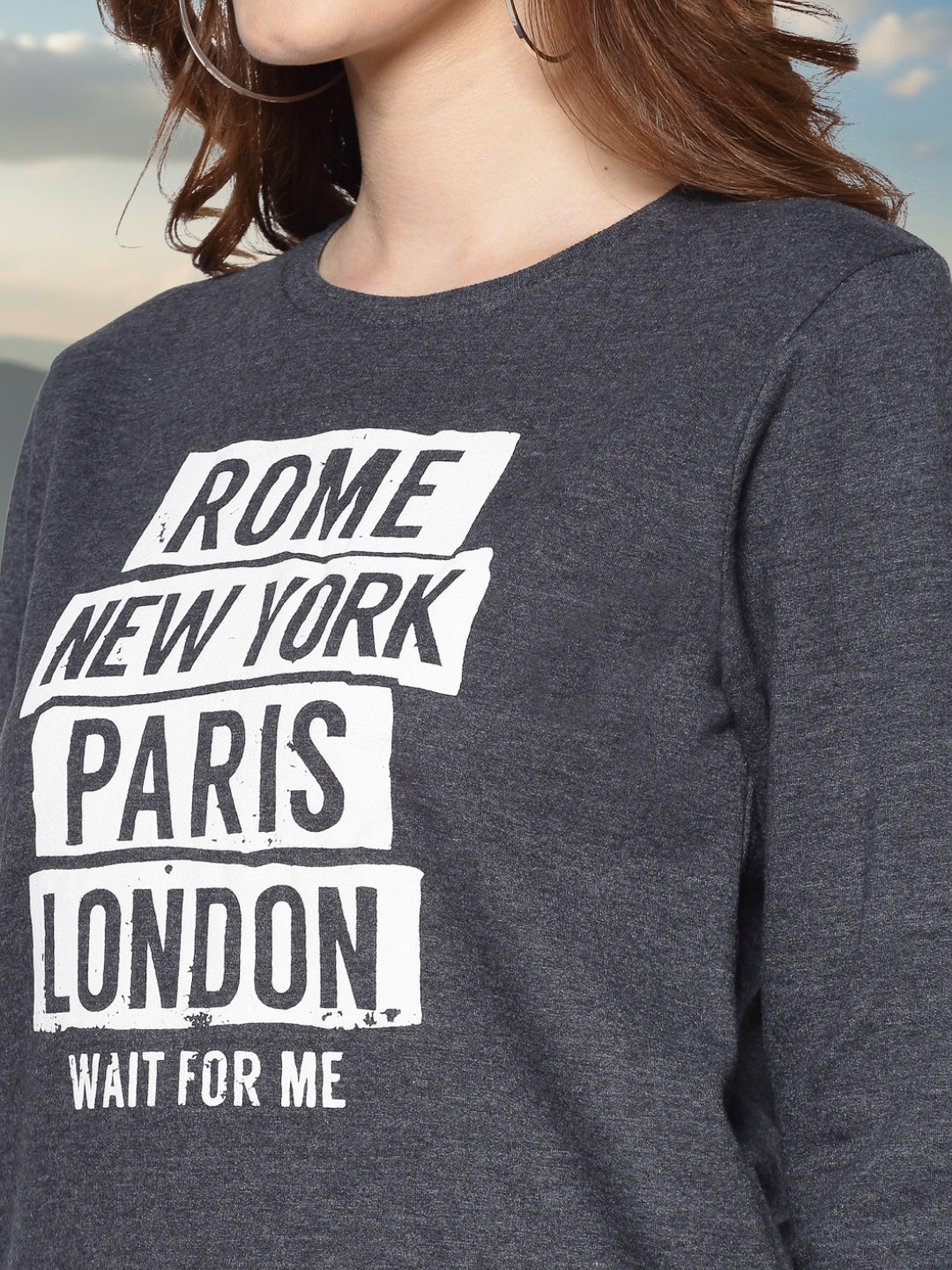 Trendy Black Graphic Printed Sweatshirt for Women