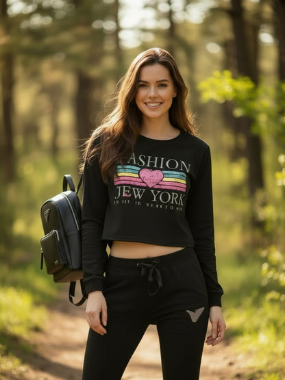 Black White Printed Crop Sweatshirt for Women Trendy Winter Casual Wear