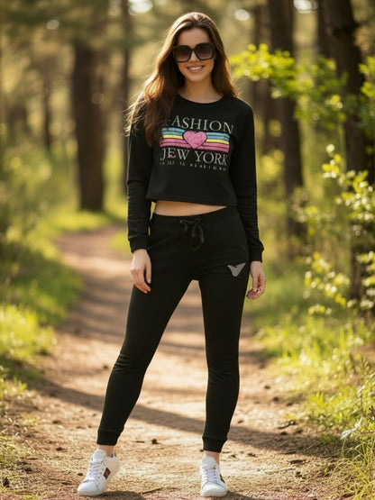 Black White Printed Crop Sweatshirt for Women Trendy Winter Casual Wear