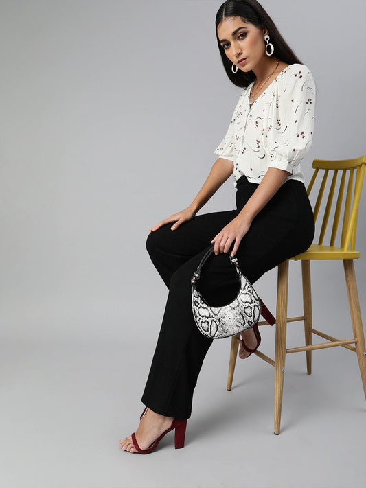 Volume sleeve front open top