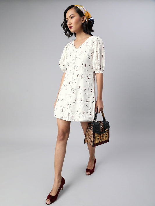 A line dress wth volume sleeve