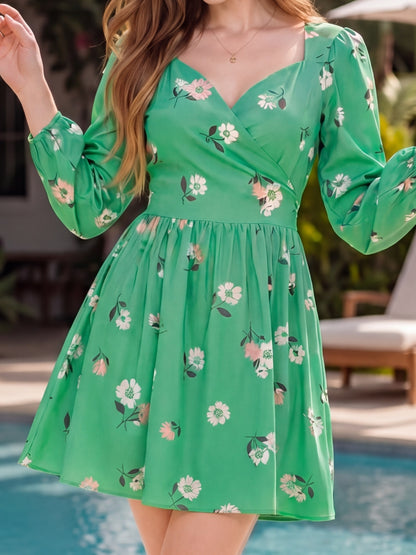 Crepe Backnot sweetheart dress