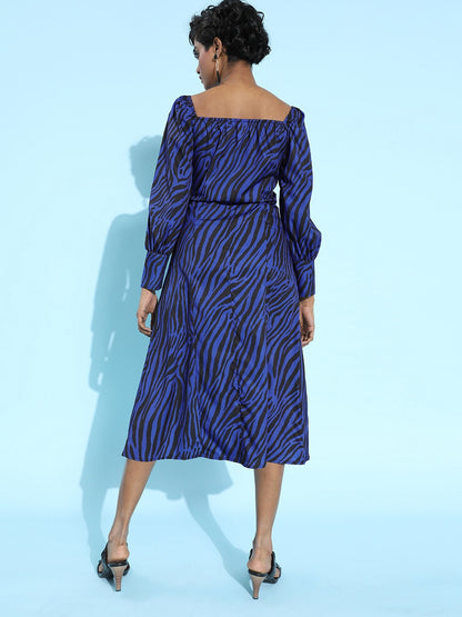 Waisted full sleeve dress