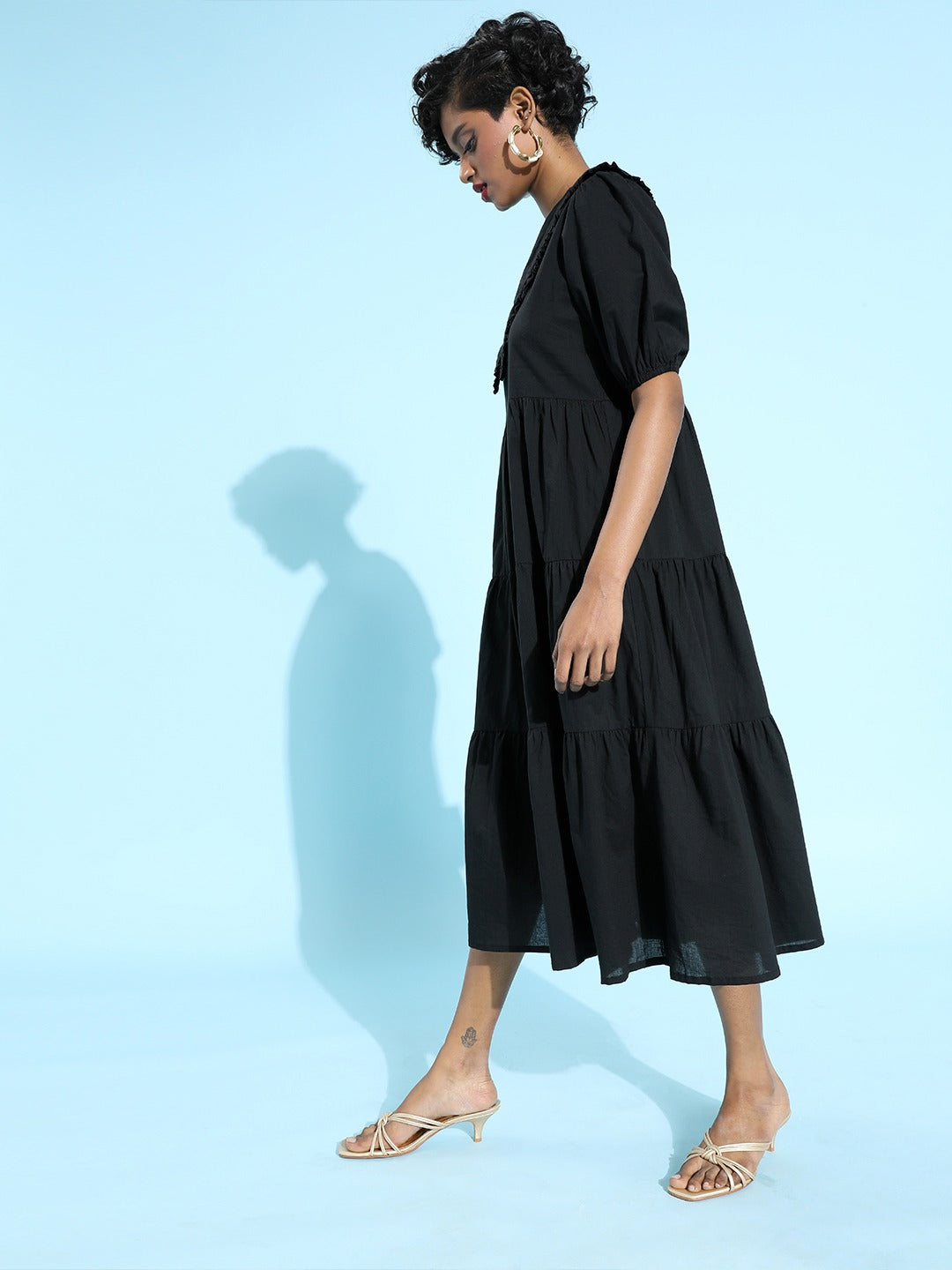 Keyboard collar trapeze dress