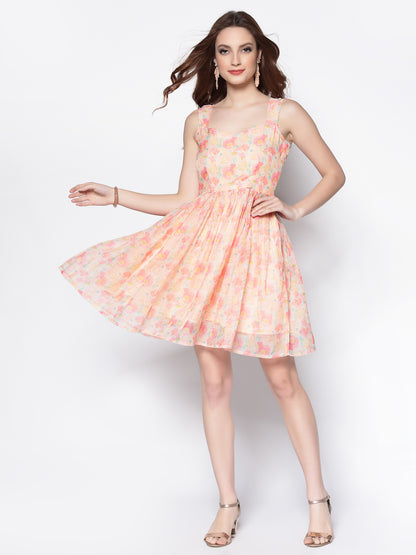 Sweatheart neckline dress