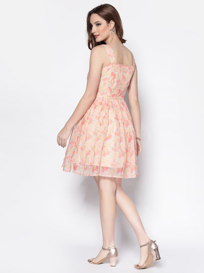 Sweatheart neckline dress