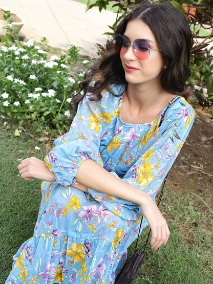 Leight weight flowy Chiffon Dress