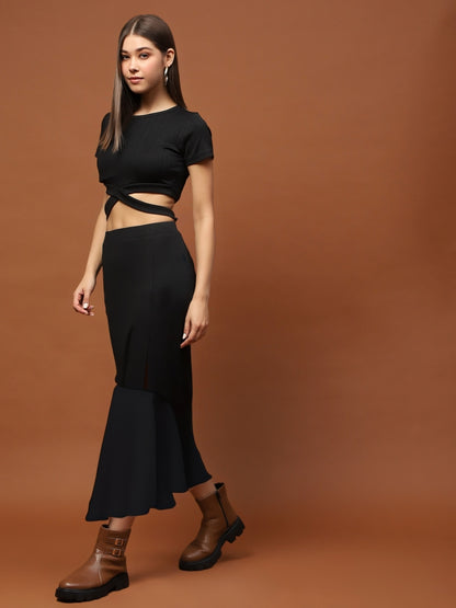 Black Textured Long Skirt for Women – Elegant Flared Maxi Skirt for Party & Casual Wear