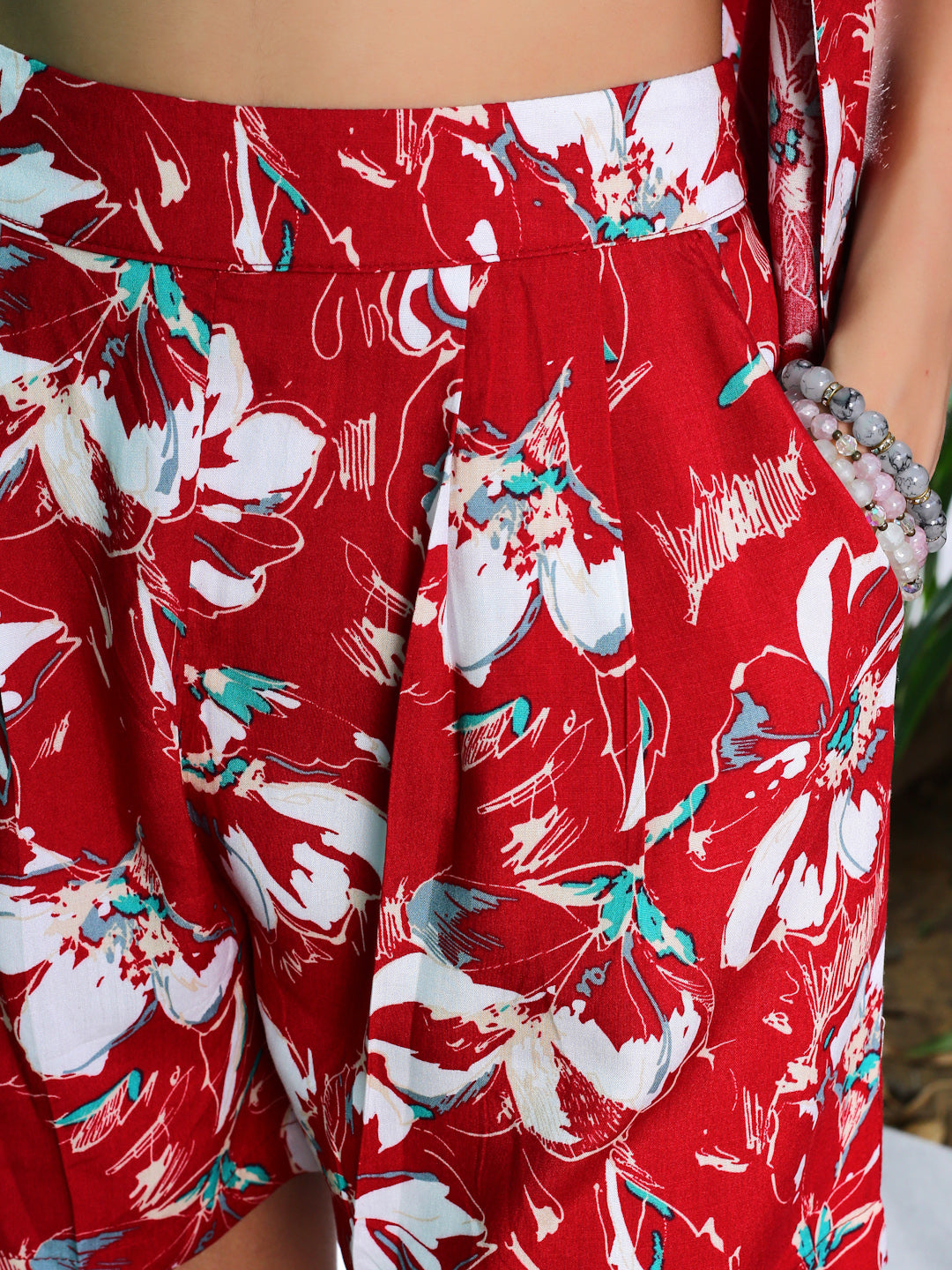 Premium Viscose shrug & Shorts Set
